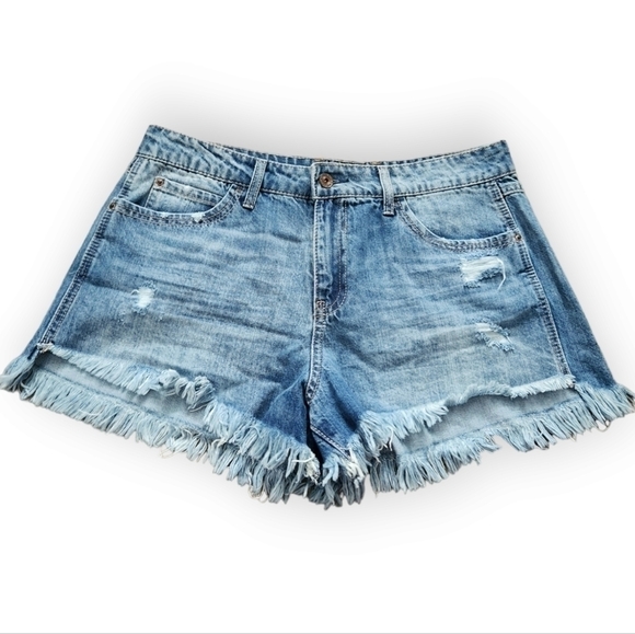 Vanilla Star Frayed Denim Festival Shorts 6 - Picture 2 of 7